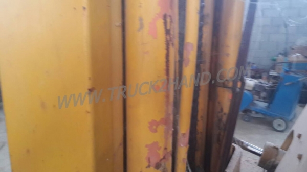 รถโฟล์คลิฟท์ ยี่ห้อ TOYOTA   2.5 ตัน    ยกสูง 3 เมตร