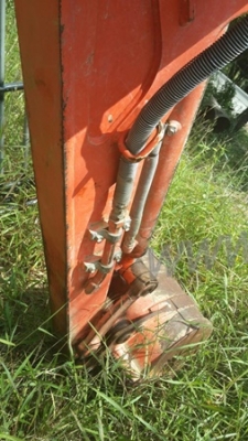 บูมอาม+บุ้งกี๋ ยี่ห้อ KUBOTA  ขนาด 3 ตัน