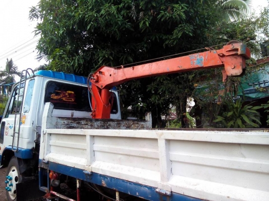 ขายดาวน์6ล้อ NISSANติดเครน2ตัน เครื่อง175เทอร์โบ ขายดาวน์150,000 ส่งเดือนละ1xxxx x45งวด เครื่องดี คัชซีสวย ยางดี สภาพพร้อมใช้งาน เอกสารพร้อมโอน  สนใจโทร 090-8588220คุณนะ ID:narong498 หรือ www.truck.in.th/498 หรือfb:ณรงค์ ซื้อขายรถมือสอง(เว็บไซต์ส่วนตัว)