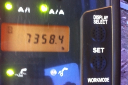 HITASHI ZS 200-1มี2คัน6539ช.ม และ7358ช.ม เล่มทะเบียนและอินวอยซ์