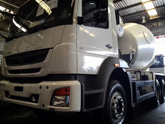 รถผสมปูน (MIXER)