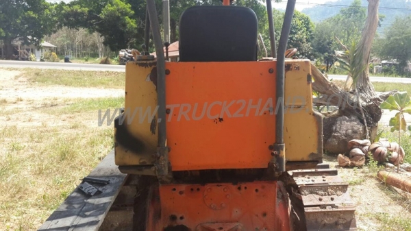 รถแทรกเตอร์ KOMATSU รุ่น D20P -5 รถแทรกเตอร์ KOMATSU รุ่น D20P -5
