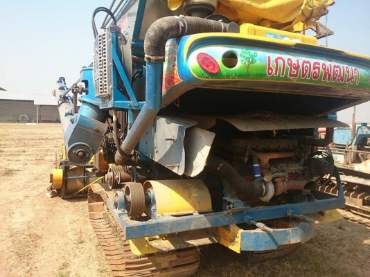 ขายรถเกี่ยวข้าว เกษตรพัฒนา รุ่นเงินมี ราคา 500000 บาท