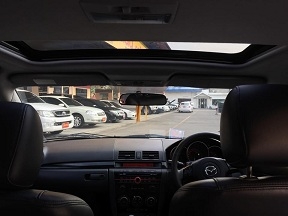 Mazda 3 TOP สุด ดาวน์น้อย น้อย รถสวยจัด จัด คันนี้เลยจ้า