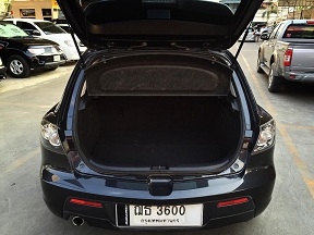 Mazda 3 TOP สุด ดาวน์น้อย น้อย รถสวยจัด จัด คันนี้เลยจ้า