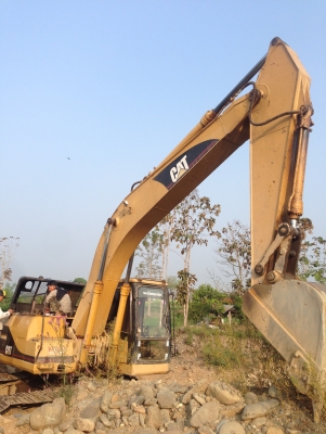 ขาย CAT320V2 สภาพสวยพร้อมใช้งาน