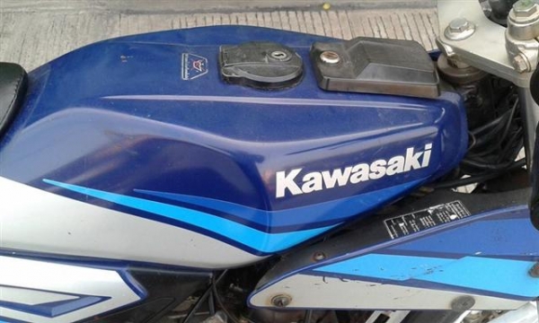 ขาย Kawasaki Micro Magnum หม้อน้ำทะเบียนโอนราคา 14000 บาท