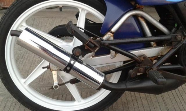ขาย Kawasaki Micro Magnum หม้อน้ำทะเบียนโอนราคา 14000 บาท ขาย Kawasaki Micro Magnum หม้อน้ำทะเบียนโอนราคา 14000 บาท