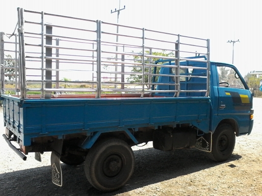 ขาย 4 ล้อ สภาพสวยisuzu  TLD สพาพสวยๆเครื่องแน่นๆเอกสารครบ