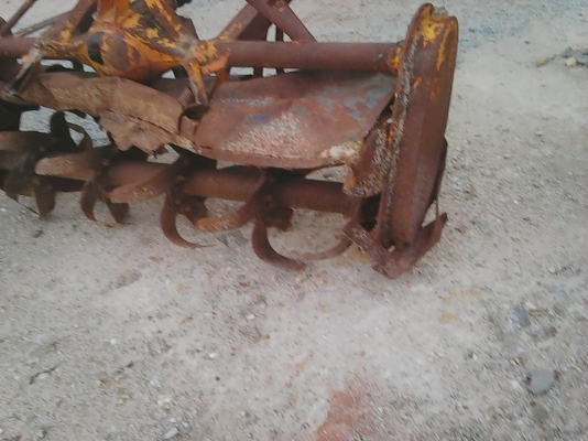 ขายโลตาลี่รถไถคูโบต้า สอบถามได้ ตัวละ 8,500 ตามสภาพ ขายโลตาลี่รถไถคูโบต้า สอบถามได้ ตัวละ 8,500 ตามสภาพ