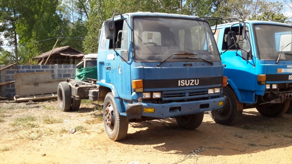 รถหกล้อISUZUล๊อกกี้  เครื่อง6BD1- 16Oแรง  หัวคัชชี ยาว5เมตร20