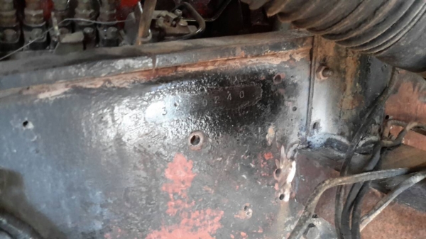 รถสิบล้อดั้ม2เพลา  จัมโบ้  เครื่อง220แรง  สภาพพร้อมใช้