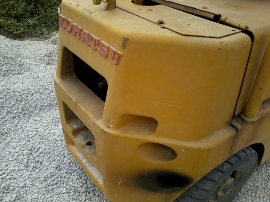 รถตักโคมัสุ พร้อมใช้ (รถร้านร้านวัสดุ) รถตักโคมัสุ พร้อมใช้ (รถร้านร้านวัสดุ)