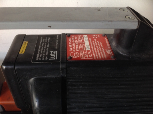 ขาย Barrel Pump แถมเครื่องเจียร์