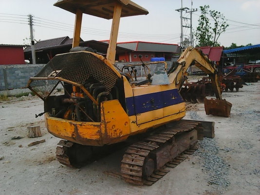 ขายแบ็คโฮ  KOMATSU   PC20-6