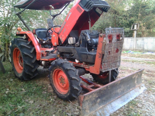 รถไถ KUBOTA L4508DTสภาพดีใช้น้อยไม่ใช่รถรับจ้าง
