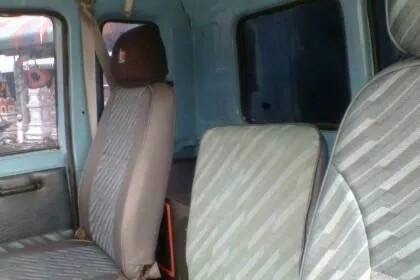 ISUZU JCM 175 HP 6BF1 สิบล้อดั๊มพ์เพลาเดียว กระบะดั๊มพ์เหล็ก 8 ตันความยาว 6.20 เมตรสภาพสวย เครื่องแรงดีไม่มีเยิ้มลงเล่มครบพร้อม วางหัวเก๋งร็อกกี้อย่างสวย ภายในสะอาด แอร์เย็น เครื่องเสียง จอ DVD ครบ พวงมาลัยเพาเวอร์ ระบบเบรคทริ๊ปฟี้ ช่วงล่างเพลาเดียวคัชซีม