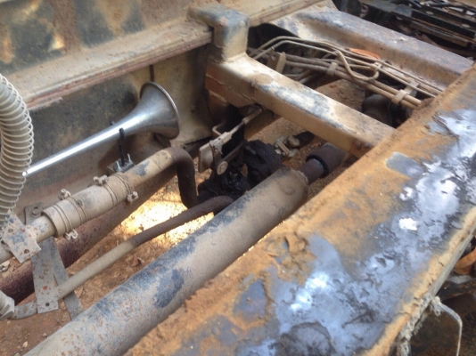 ขายรถ10ล้อดั้มพ์2เพลาISUZU FXZ13NFY เครื่อง 6BG1-4 230แรงม้า สนใจโทร 081-970-1072