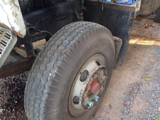 ขายรถ10ล้อดั้มพ์2เพลาISUZU FXZ13NFY เครื่อง 6BG1-4 230แรงม้า สนใจโทร 081-970-1072