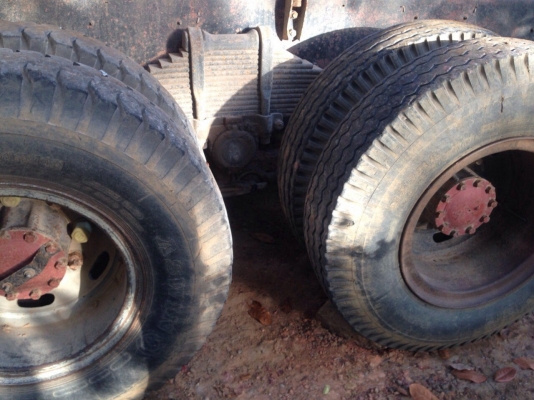 ขายรถ10ล้อดั้มพ์2เพลาISUZU FXZ13NFY เครื่อง 6BG1-4 230แรงม้า สนใจโทร 081-970-1072