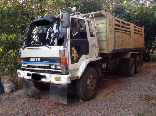 ขายรถ10ล้อดั้มพ์2เพลาISUZU FXZ13NFY เครื่อง 6BG1-4 230แรงม้า สนใจโทร 081-970-1072