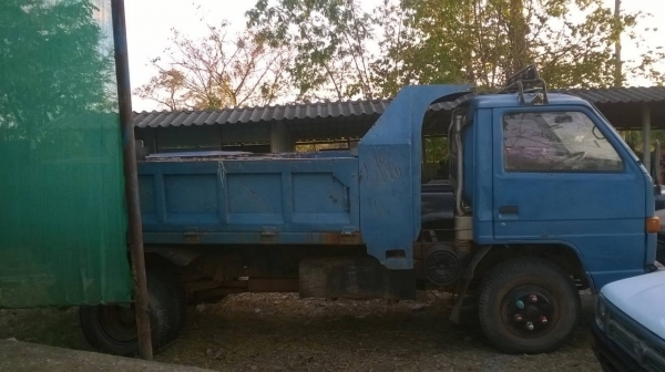 ขาย 6 ล้อดั้ม NPR57L เครื่อง 4BD1 115 แรงม้า คัสซีมีรอยเชื่อมต้องเก็บหน่อย F หน้า-หลัง พวงมาลัยพาวเวอร์ ทะเบียนพร้อม ราคาต่อรองได้ ขาย 6 ล้อดั้ม NPR57L เครื่อง 4BD1 115 แรงม้า คัสซีมีรอยเชื่อมต้องเก็บหน่อย F หน้า-หลัง พวงมาลัยพาวเวอร์ ทะเบียนพร้อม ราคาต่อรองได้