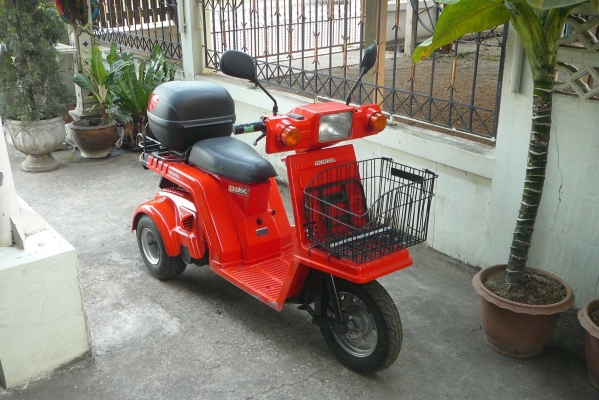 ขาย gyro x สีแดงส้ม สภาพดีมาก สตาร์ทมือได้