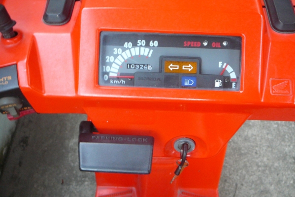 ขาย gyro x สีแดงส้ม สภาพดีมาก สตาร์ทมือได้