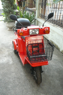 ขาย gyro x สีแดงส้ม สภาพดีมาก สตาร์ทมือได้