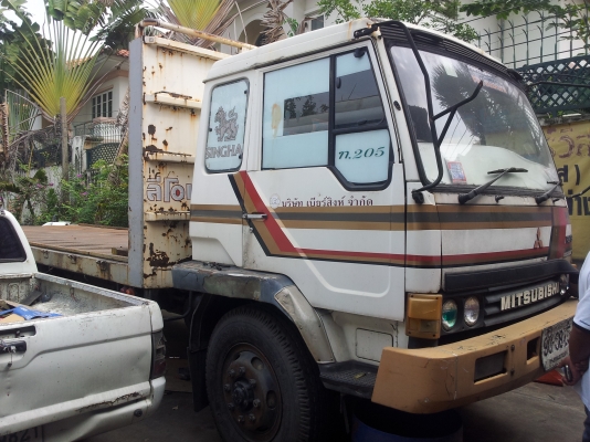 MITSUBISHI FK455M6ล้อสวยๆมาแล้วครับยาว7เมตรพร้อมใช้