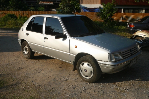 ขาย PEUGEOT 205 (โฉมปี93-97) 5 ประตู สีบรอนซ์เงิน, ติดแก๊ส LPG แล้ว