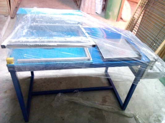 เครื่องรีด L-Seal  ของยังใหม่  ได้แต่ลองตัดไป 2-3 ครั้ง