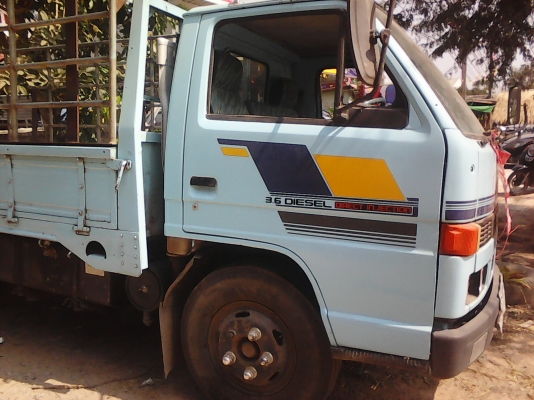 หกล้อ อีซูซุ NKR110แรง เกียร์สั้นปี37สวยๆสภาพดีพร้อมใช้งาน ทะเบียนพร้อมโอน&hellip;ทุกจังหวัด&hellip;