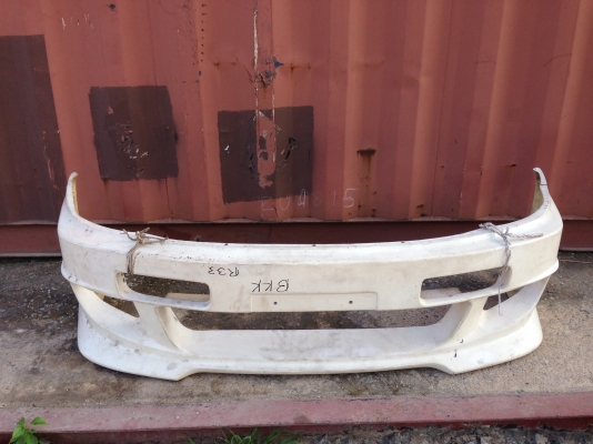 กันชนหน้าไฟเบอร์ nissan r33 (งานนอก)