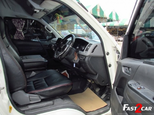 TOYOTA HIACE 2.7 VVTI COMMUTER หลังคาสูง MT | 2009 | ราคา 695,000 บาท โทร 0922726669 ตันหยงค่ะ TOYOTA HIACE 2.7 VVTI COMMUTER หลังคาสูง MT | 2009 | ราคา 695,000 บาท โทร 0922726669 ตันหยงค่ะ