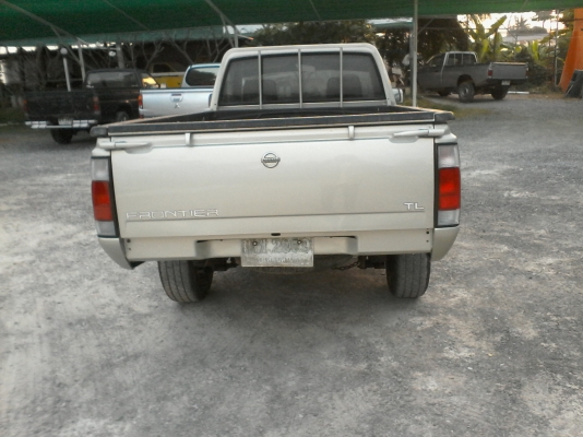 นิสสันฟรอนเทียร์   04