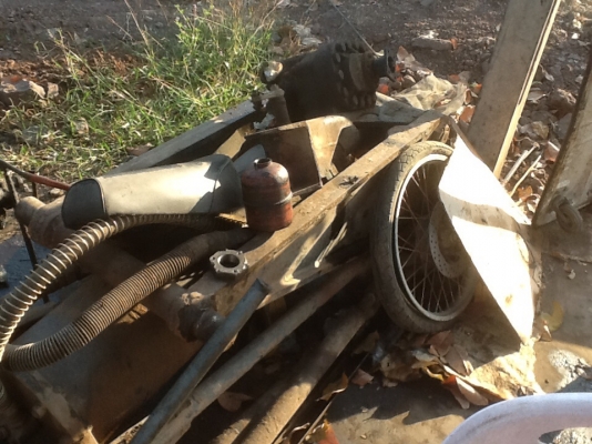 ขายครับชุดยกดั้ม20ตันพร้มตัวปั่นสภาพพร้อมใช้งาน