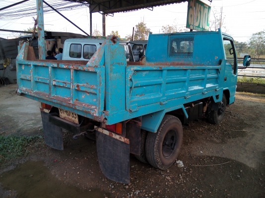 6 ล้อสั้น ดัมพ์  ISUZU  NKR  110 แรงม้า  *ยาว 3.00 ม.*  รถสวยเดิม+สภาพพร้อมใช้งาน * รถห้างแท้ * มีเล่มพร้อมโอน *