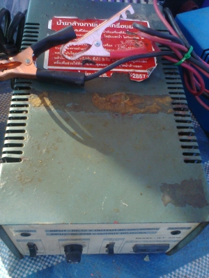 เครื่องแปลงไฟ12โวลต์เป็นไฟ 220