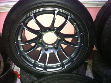 ขายล้อแมกซ์ 1 ชุด Cosmis RZ1 17" กว้าง 9 นิ้ว 6/139 พร้อมยาง 235/45 ยางปี 2312 ยางสวยแมกดี ไม่มีซ่อมใช้ได้อีกยาวครับ