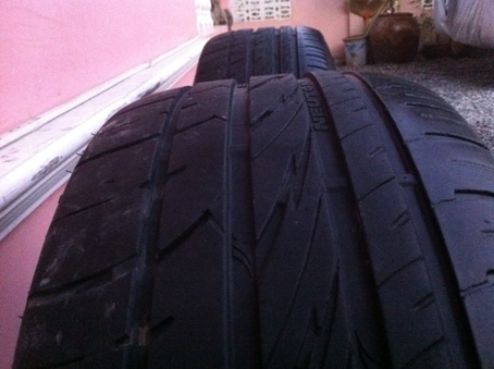 ขายล้อแมกซ์ 1 ชุด Cosmis RZ1 17" กว้าง 9 นิ้ว 6/139 พร้อมยาง 235/45 ยางปี 2312 ยางสวยแมกดี ไม่มีซ่อมใช้ได้อีกยาวครับ