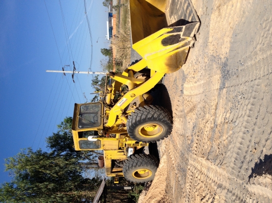 รถตักล้อยางkomatsu jh63สภาพดี