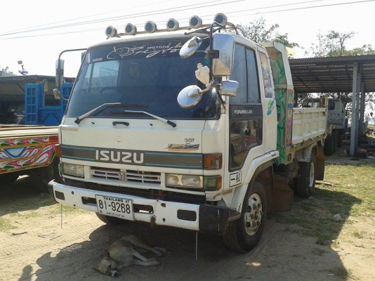 ขาย6ล้อ ดั้มISUZU ROCKY เครื่อง195แรง พ.เพาเวอร์ เบรกทิฟฟี่ เครื่องดี คัชซีสวย ยางดี ภายในสวย สภาพพร้อมใช้งาน เอกสารพร้อมโอน จัดไฟแนนซ์ได้ เงื่อนไขง่ายๆวันเดียวรับรถ  สนใจโทร 090-8588220คุณนะ ID:narong498 หรือ www.truck.in.th/498 หรือfb:ณรงค์ ซื้อขายรถมือ