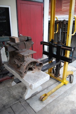 ขายสแตกเกอร์ สูง 2 เมตร ขายสแตกเกอร์ สูง 2 เมตร