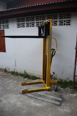 ขายสแตกเกอร์ สูง 2 เมตร ขายสแตกเกอร์ สูง 2 เมตร