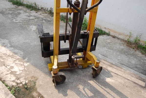 ขายสแตกเกอร์ สูง 2 เมตร ขายสแตกเกอร์ สูง 2 เมตร