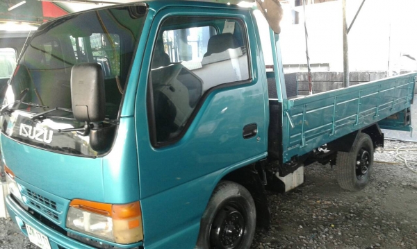 ขายNKR4ล้อไม่ติดเวลาป้ายเล็ก4300cc130แรงดีเซล