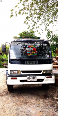 ขายรถเฮี๊ยบ  650,000 บาท