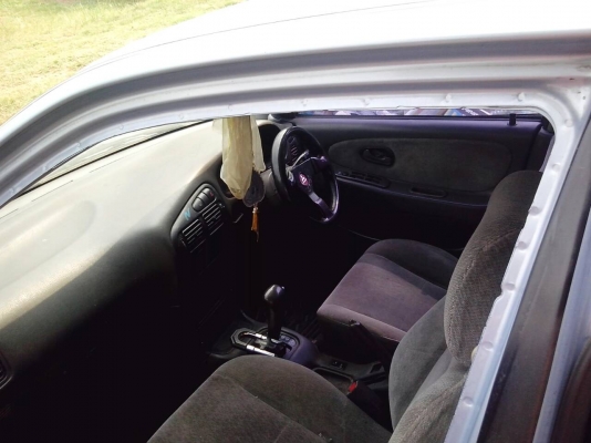 0910242919 CB4 1.6auto ปี95แก๊สน้ำมัน ภายในเต็ม รถไม่มีผุ เก็บสีอย่างเดียวจบ เครื่องดีแอร์เย็น