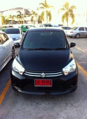 Suzuki Celerio สีดำ(Super Black pearl)